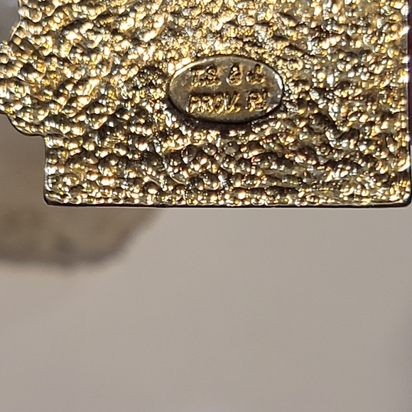 Las Vegas Key Chain Luxor tower SL0T machine gambler - Picture 4 of 5